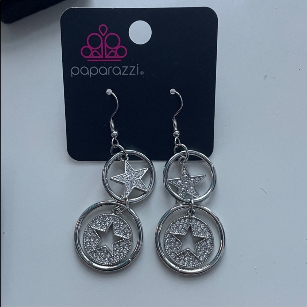 Paparazzi Star Dangle Earrings New